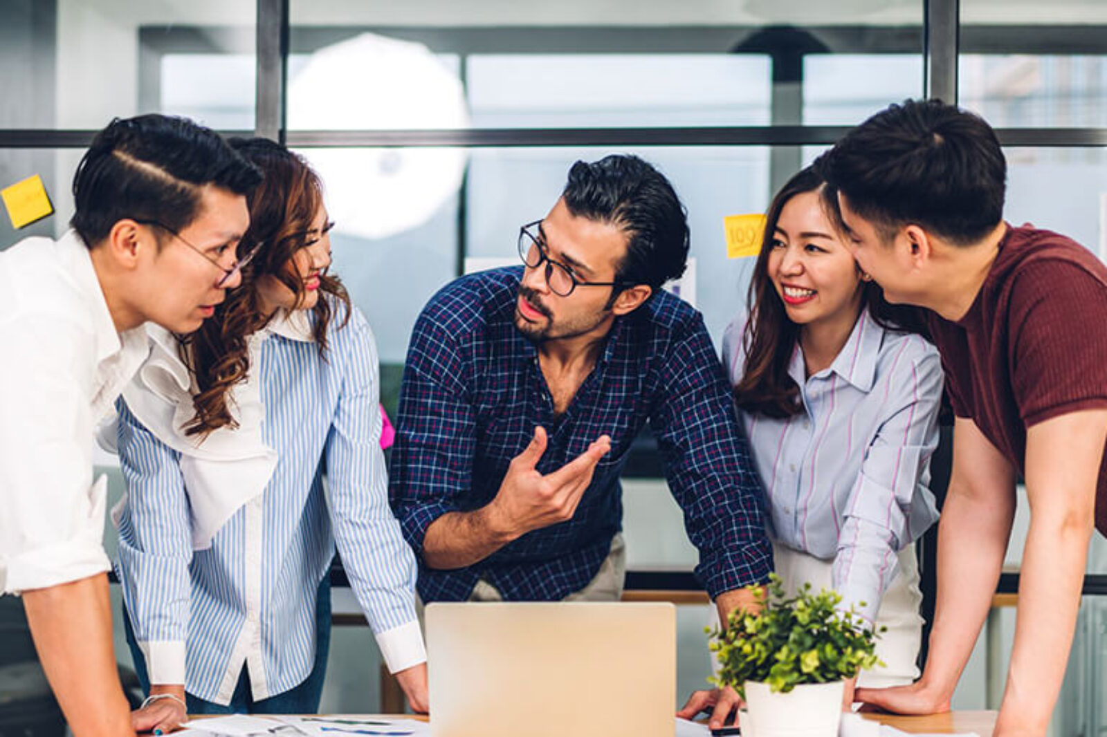 How to Use LinkedIn to Network and Grow Your Small Business IMG