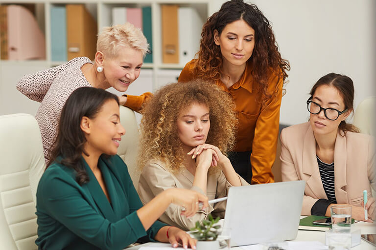 Building Brand Authority on LinkedIn IMG